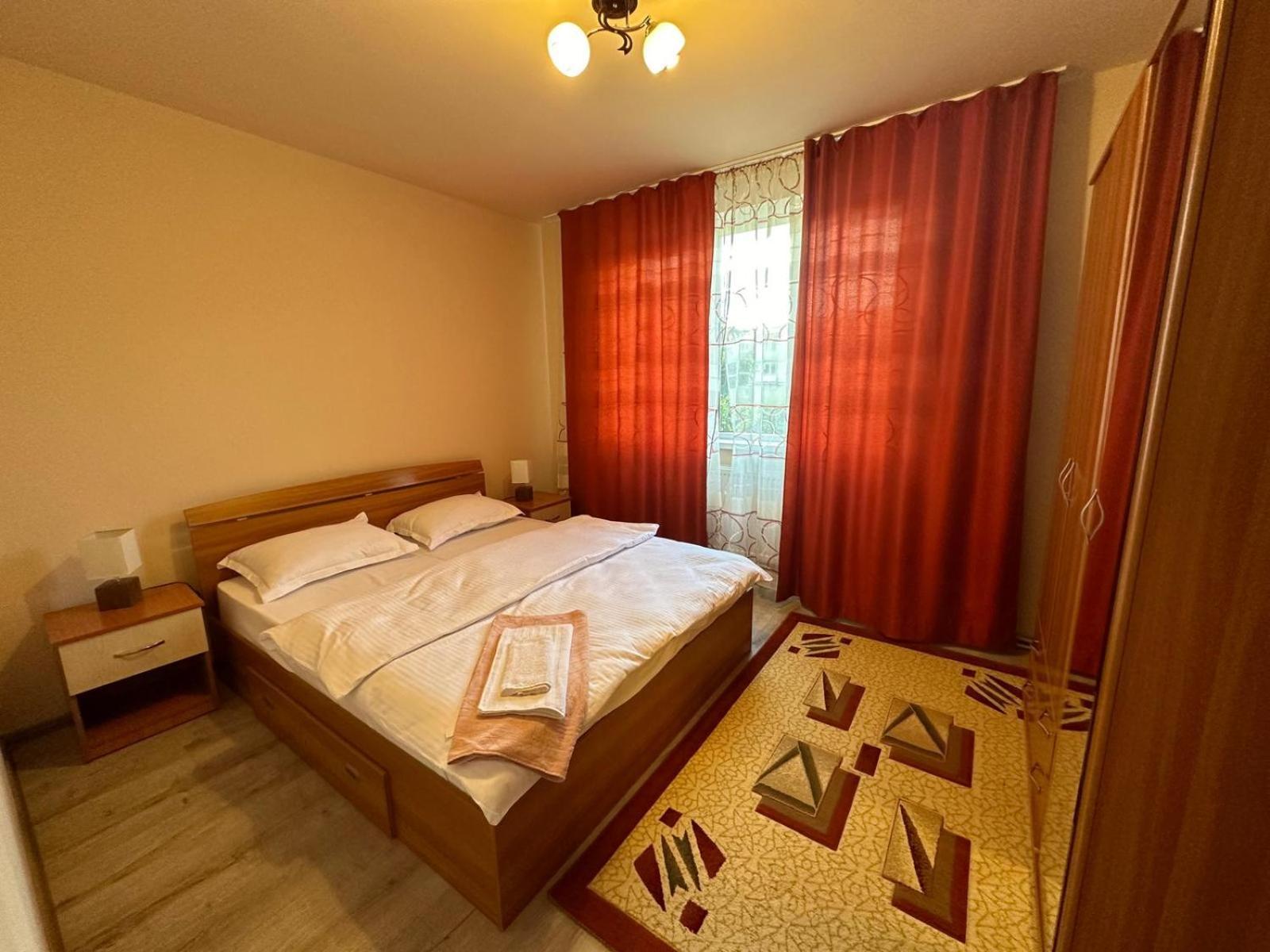 Apartament Central Deva Apartamento Exterior foto